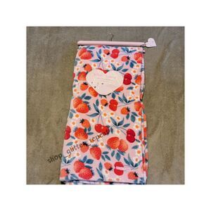 NEW RELEASE Betsey Johnson Pink Strawberry Soft Plush Velour Throw Blanket Viral